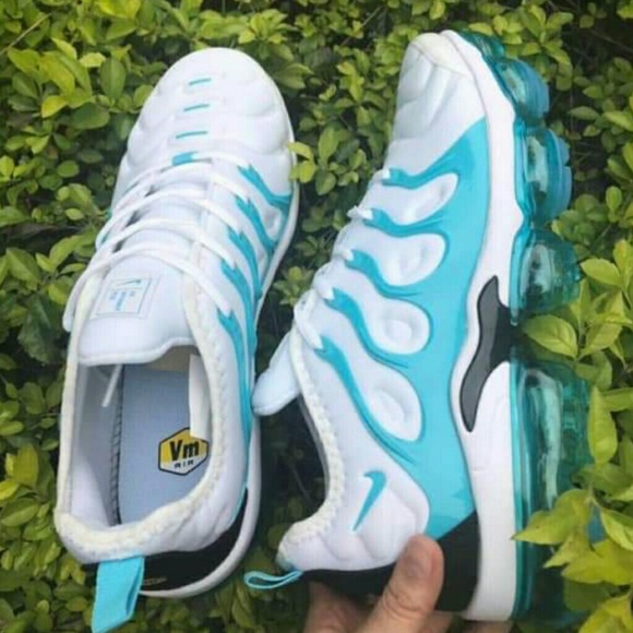 Nike Shoes - Vapor max